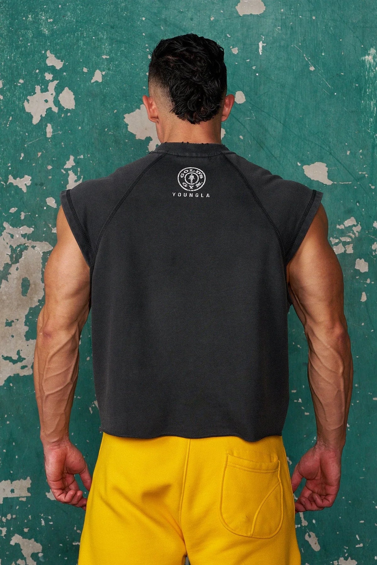 Tank Golds Gym - Negra