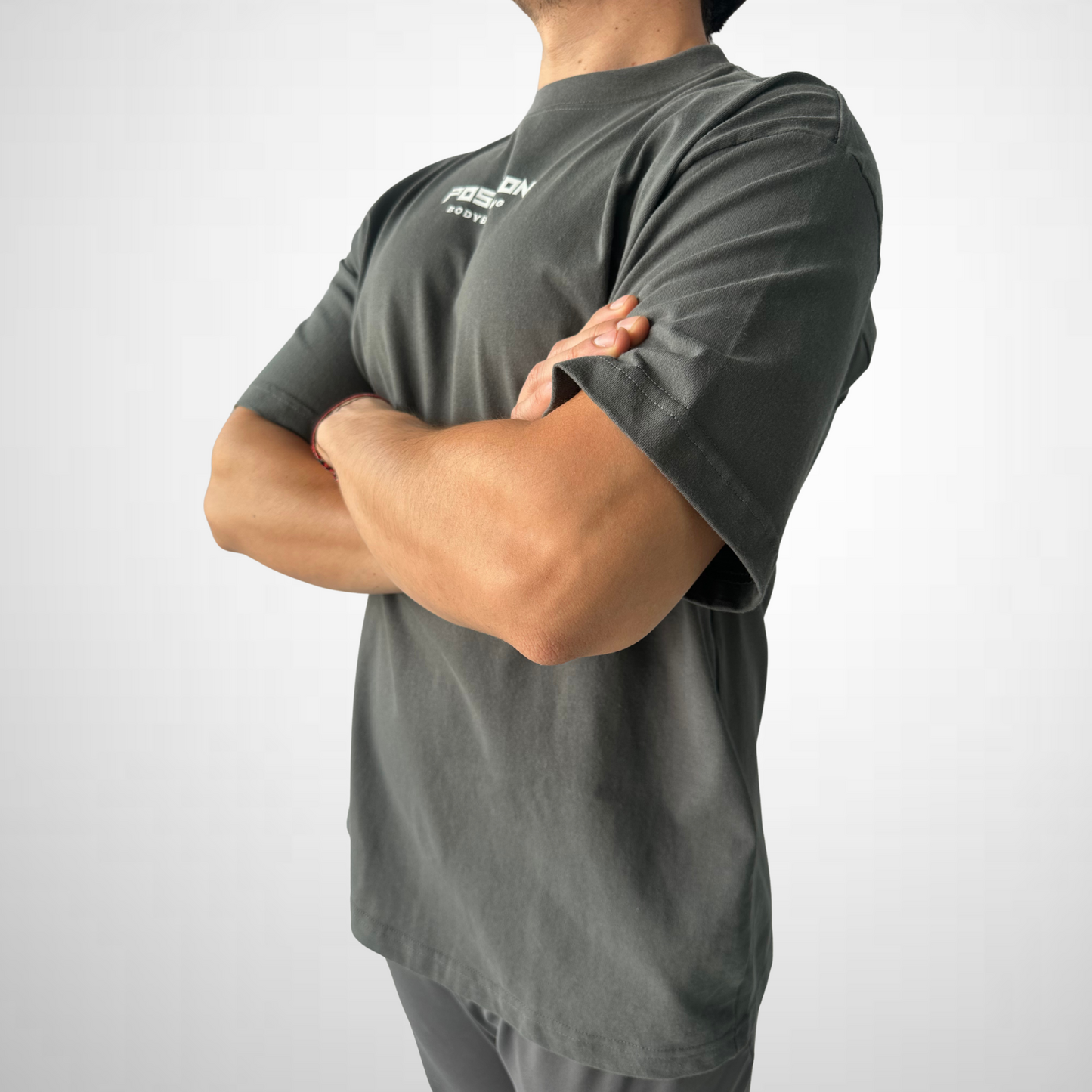Oversize Clásica Premium – Gris