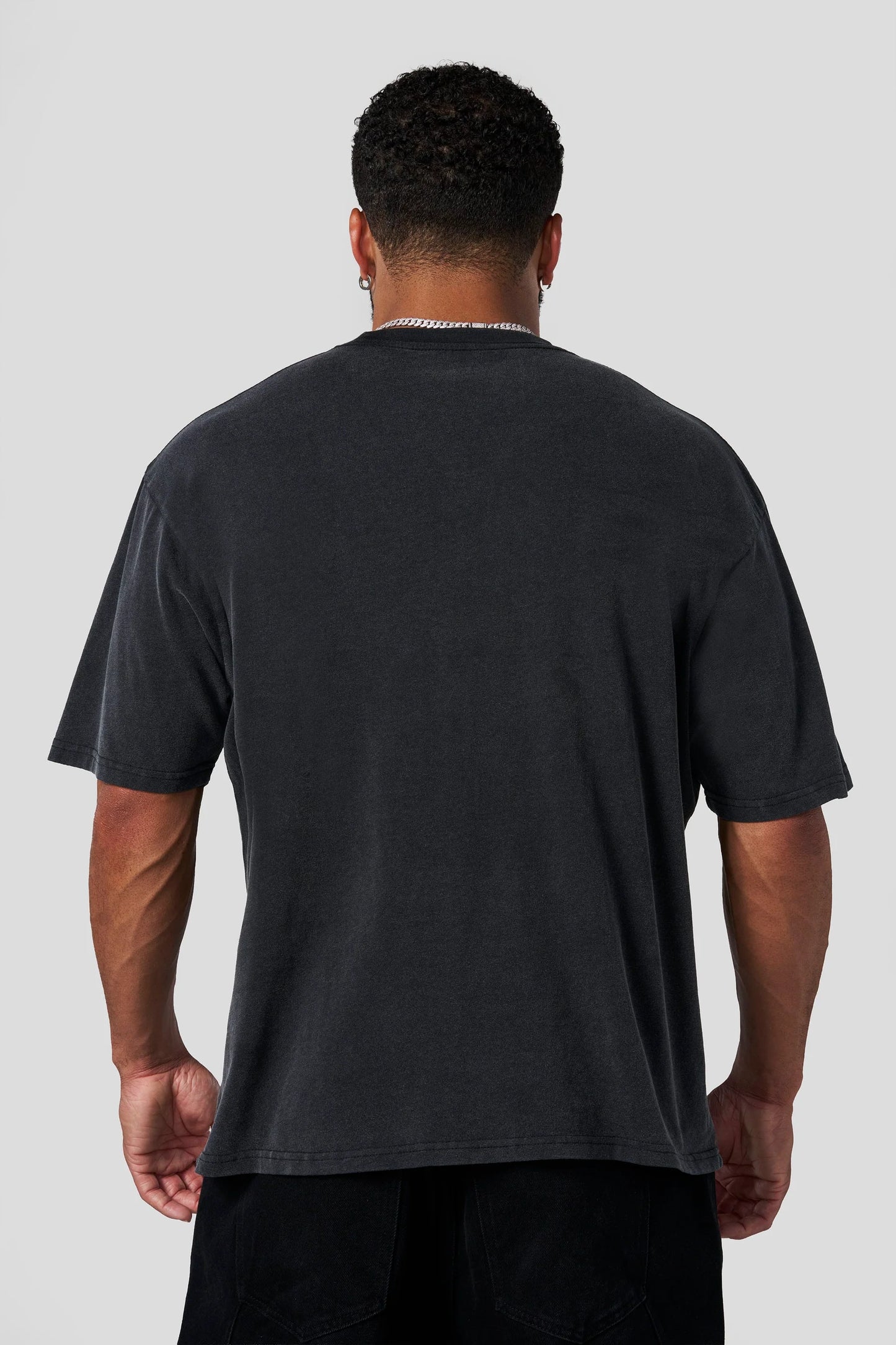 Playera Japanese - Negra Deslavada