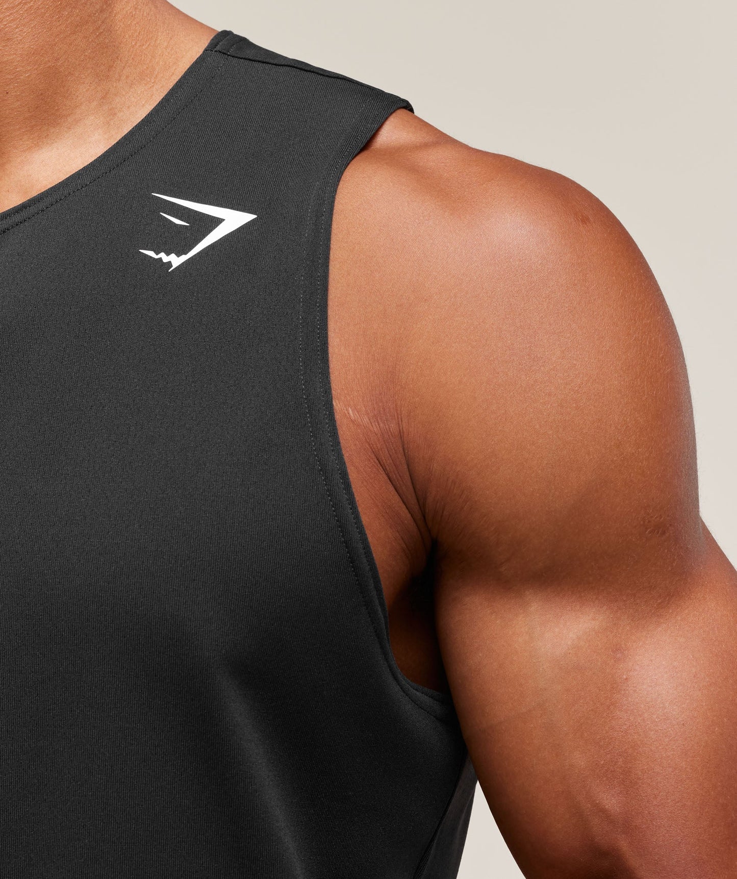 Tank Clásica - Negra