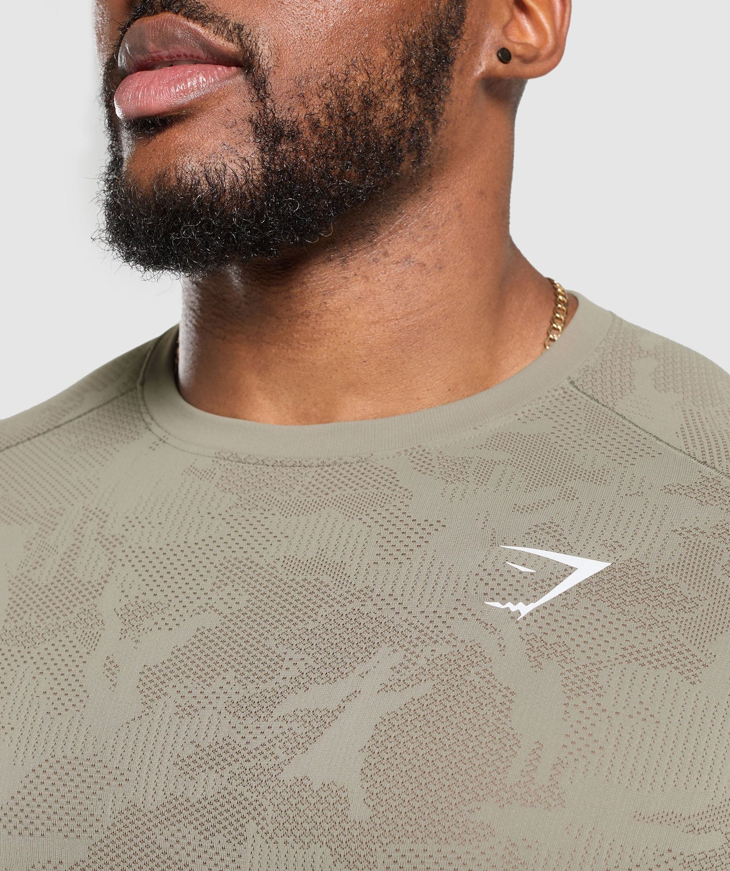 Playera Sin Costuras Geo - Café