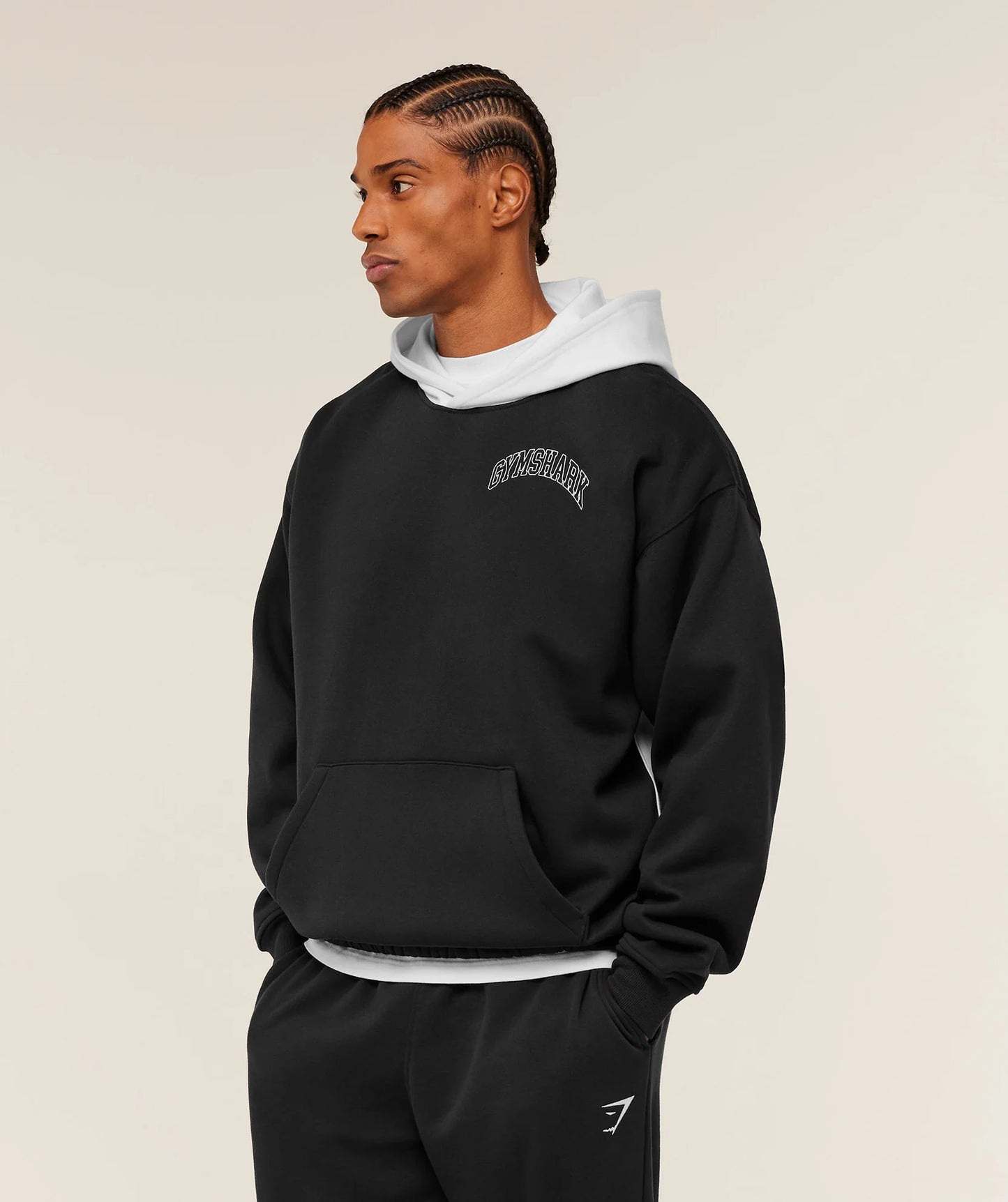 Hoodie Collegiate - Negra