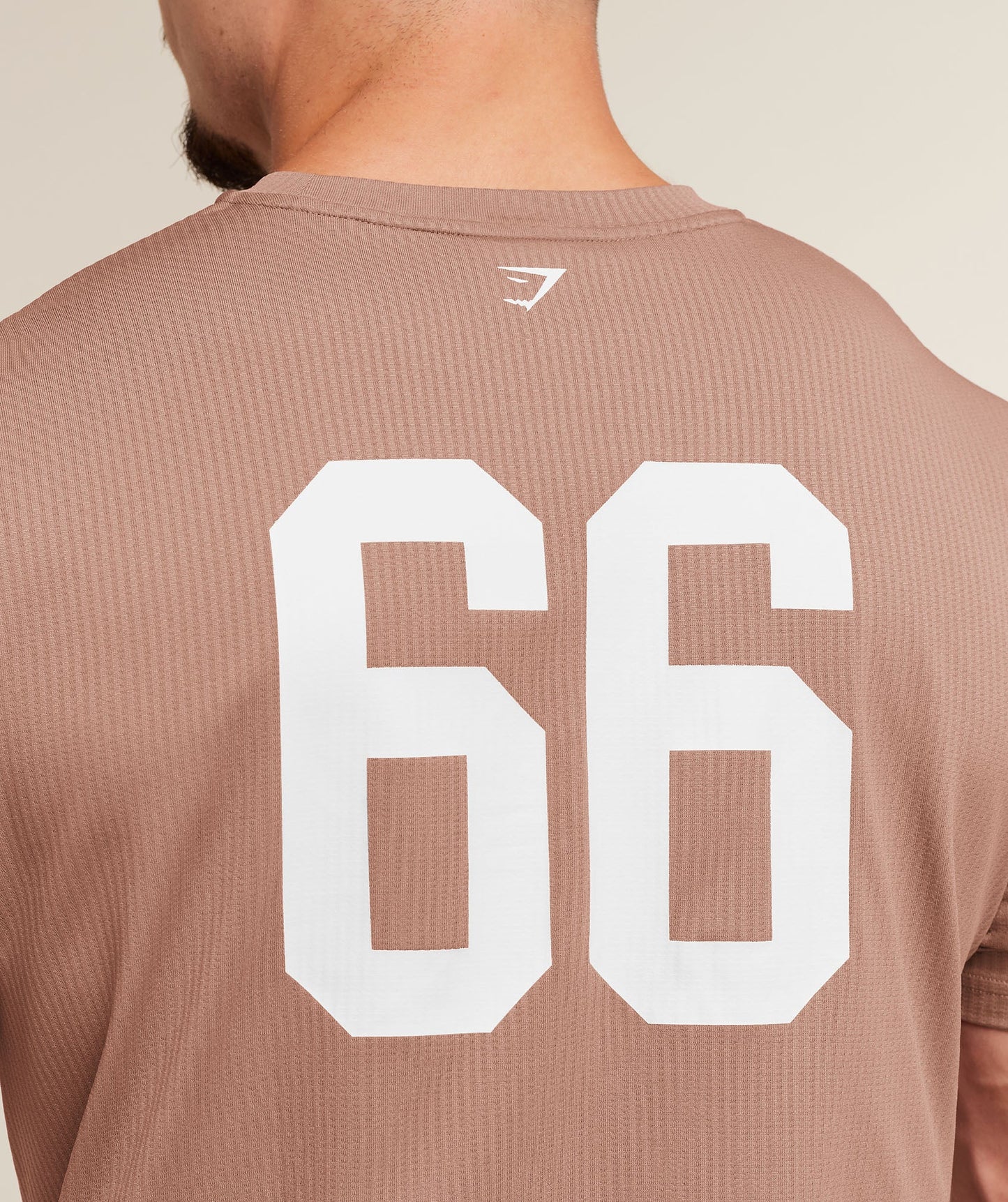 Playera Collegiate - Café
