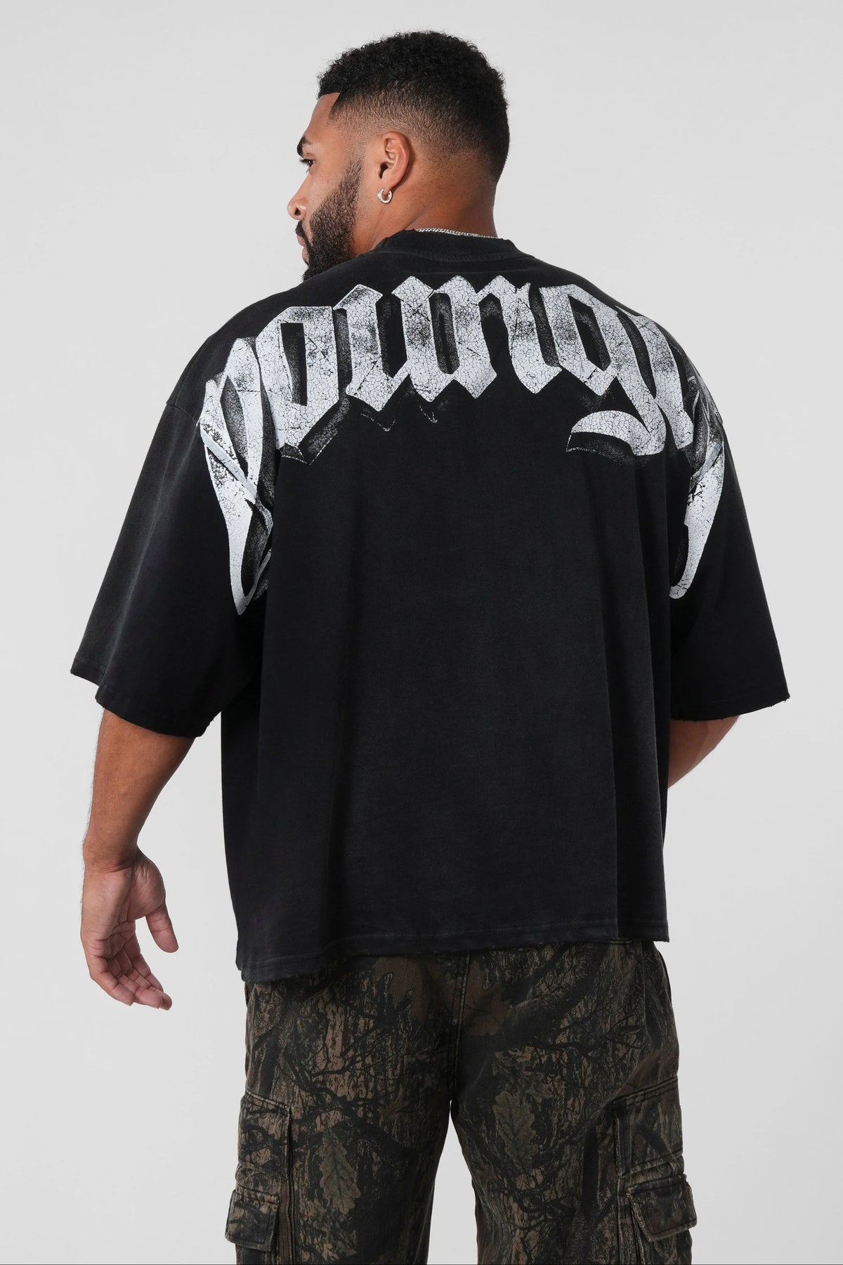Playera Huge - Negra