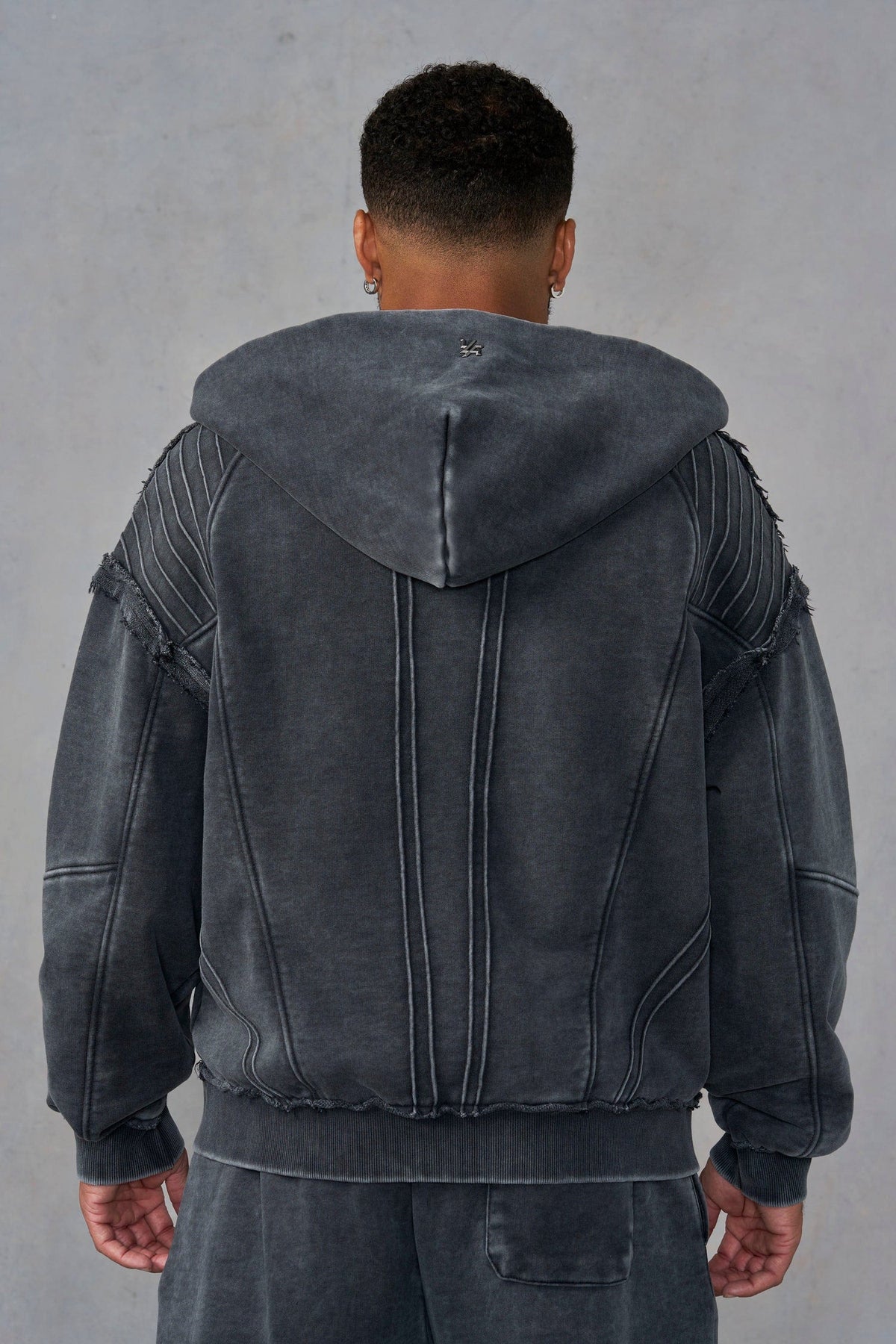 Hoodie Zip Armored Batman - Gris Deslavado