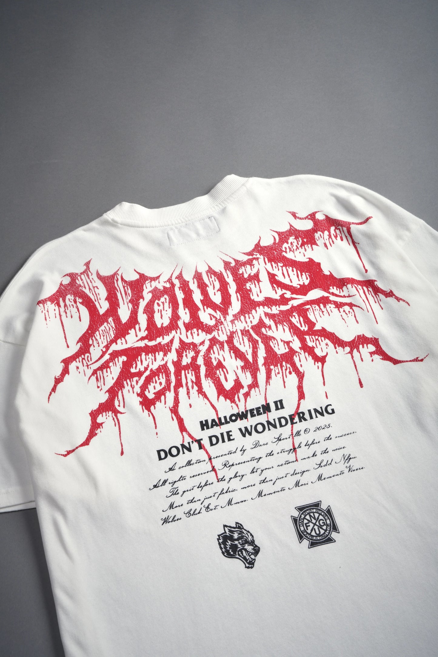 Playera “Watch Your Back” Premium Oversized - Crema