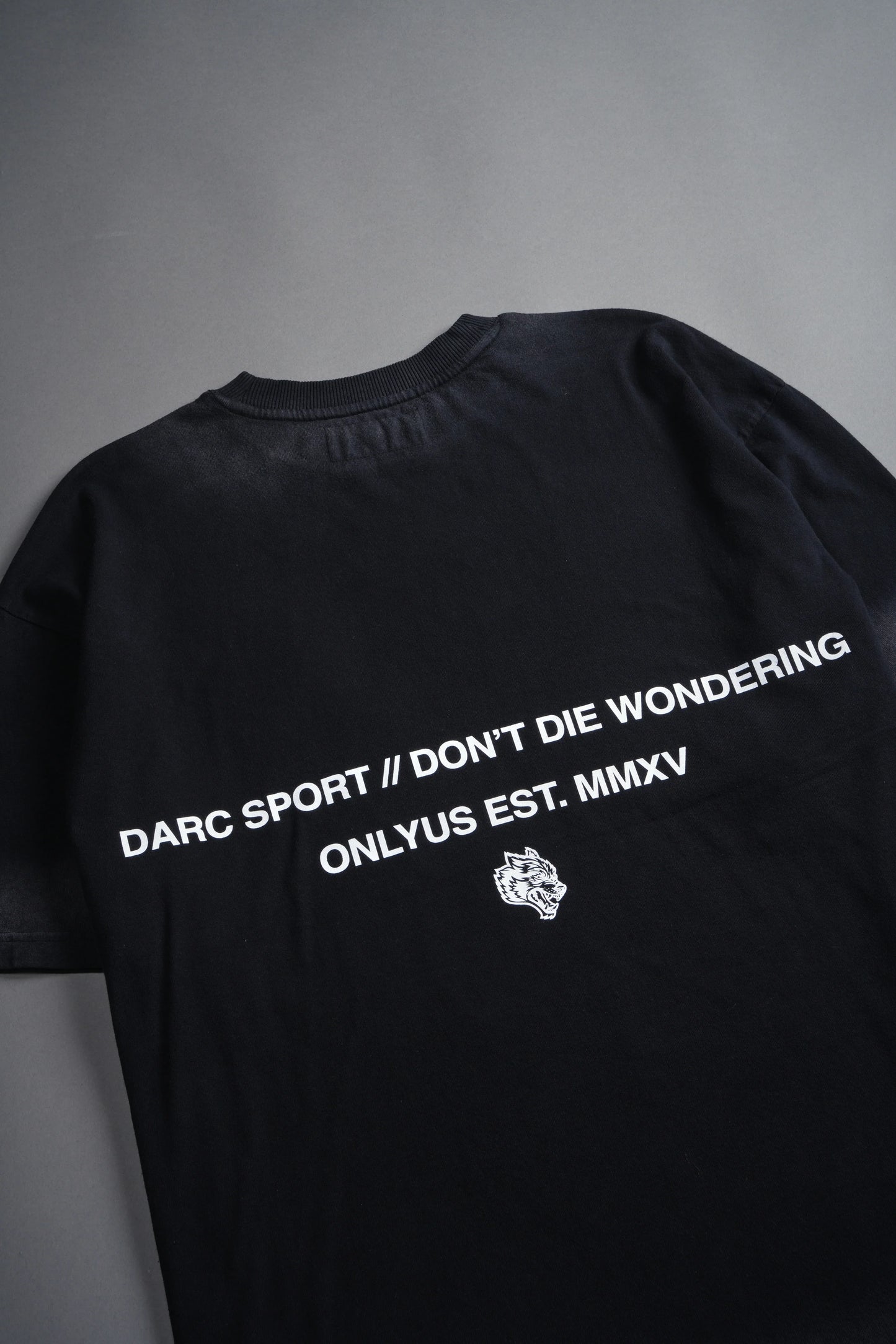 Playera “Grunge” Mistress Of Darkness - Negro