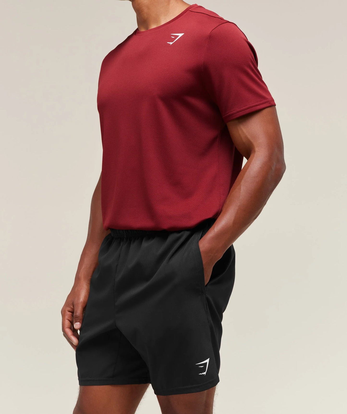 Short Arrival 7 - Negro
