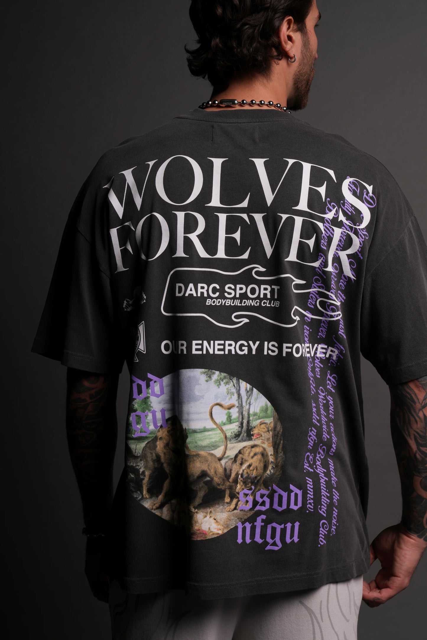 Playera Three Wolves - Gris