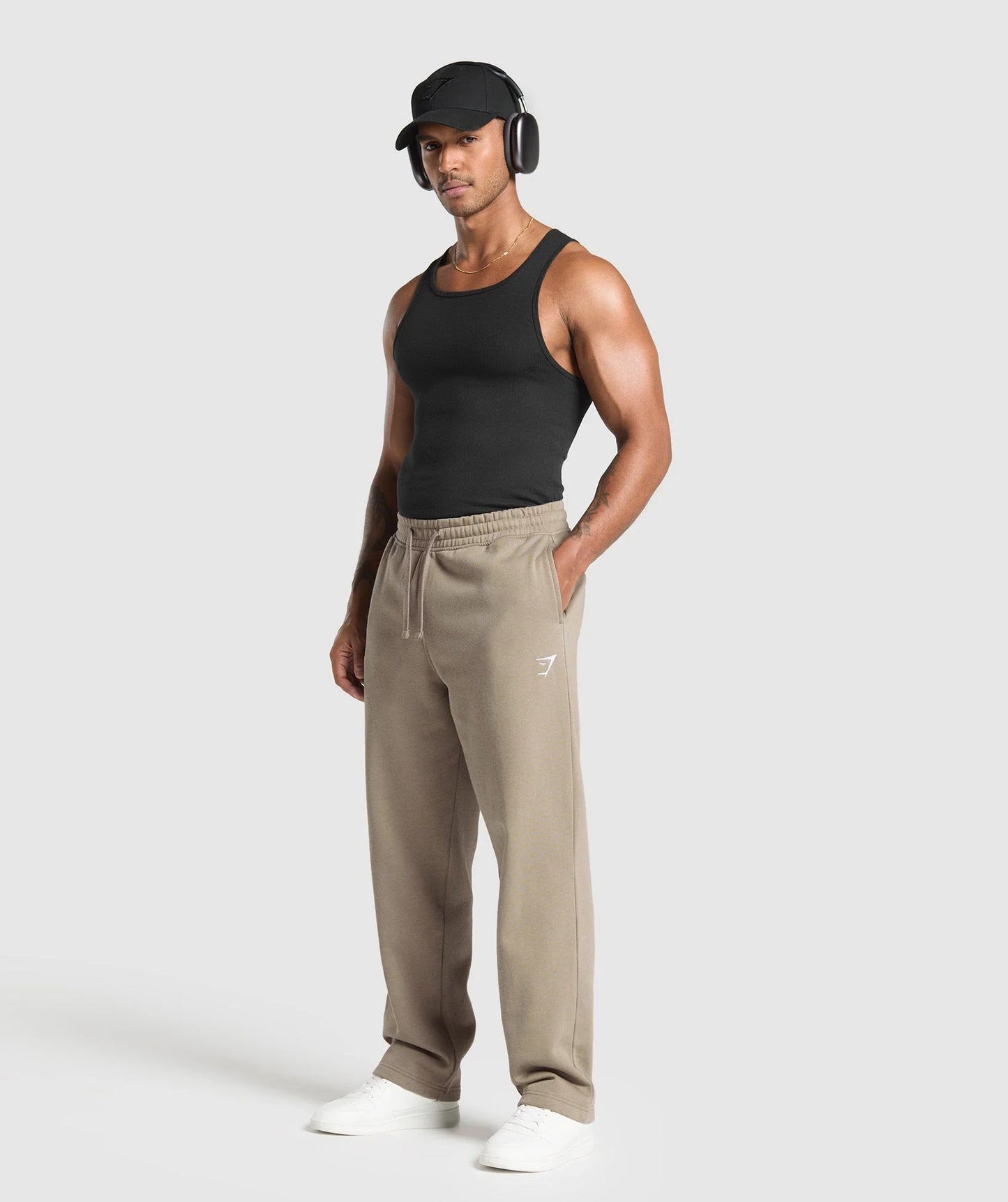 Jogger Recto Bordado - Café