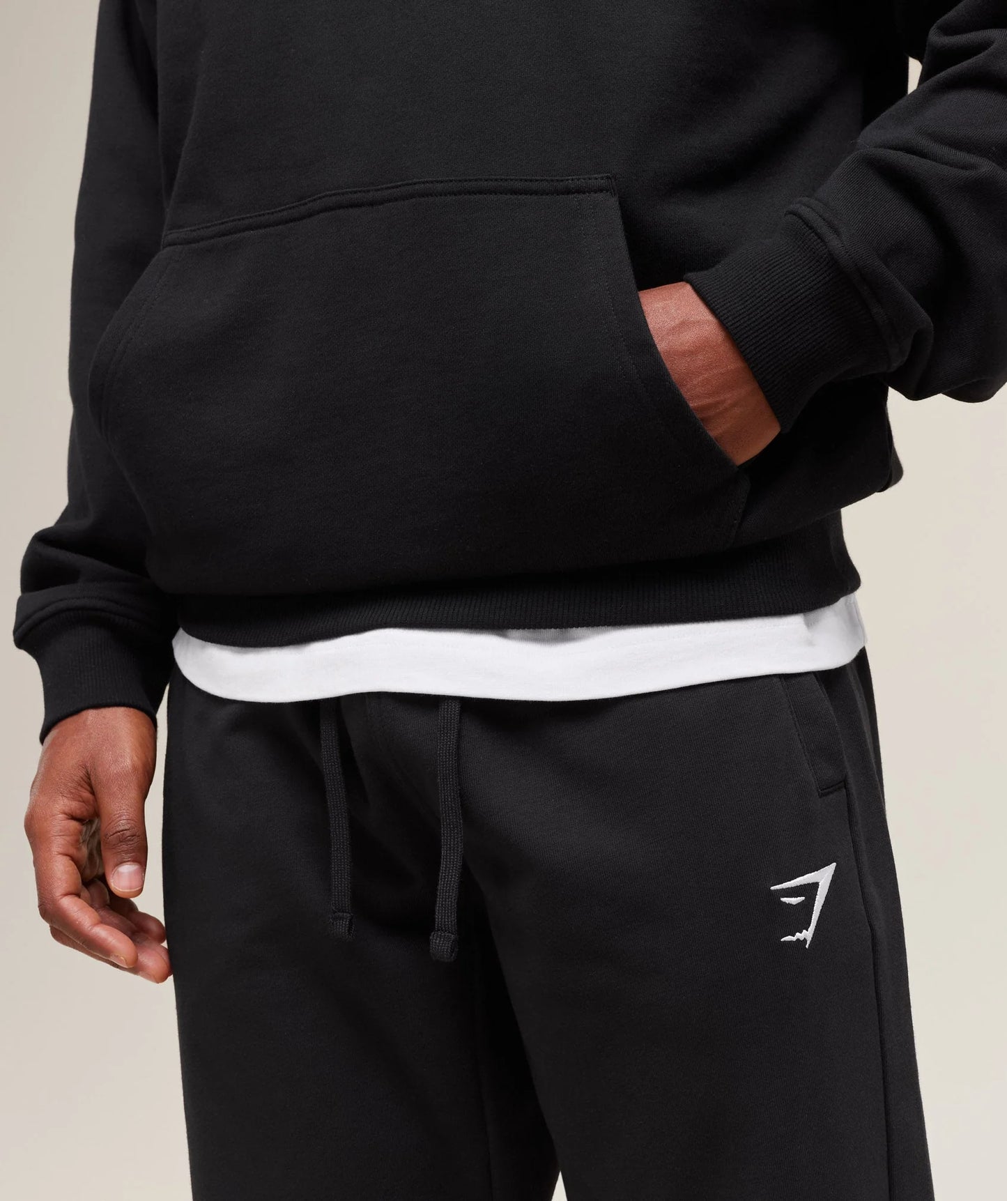 Jogger Essential - Negro
