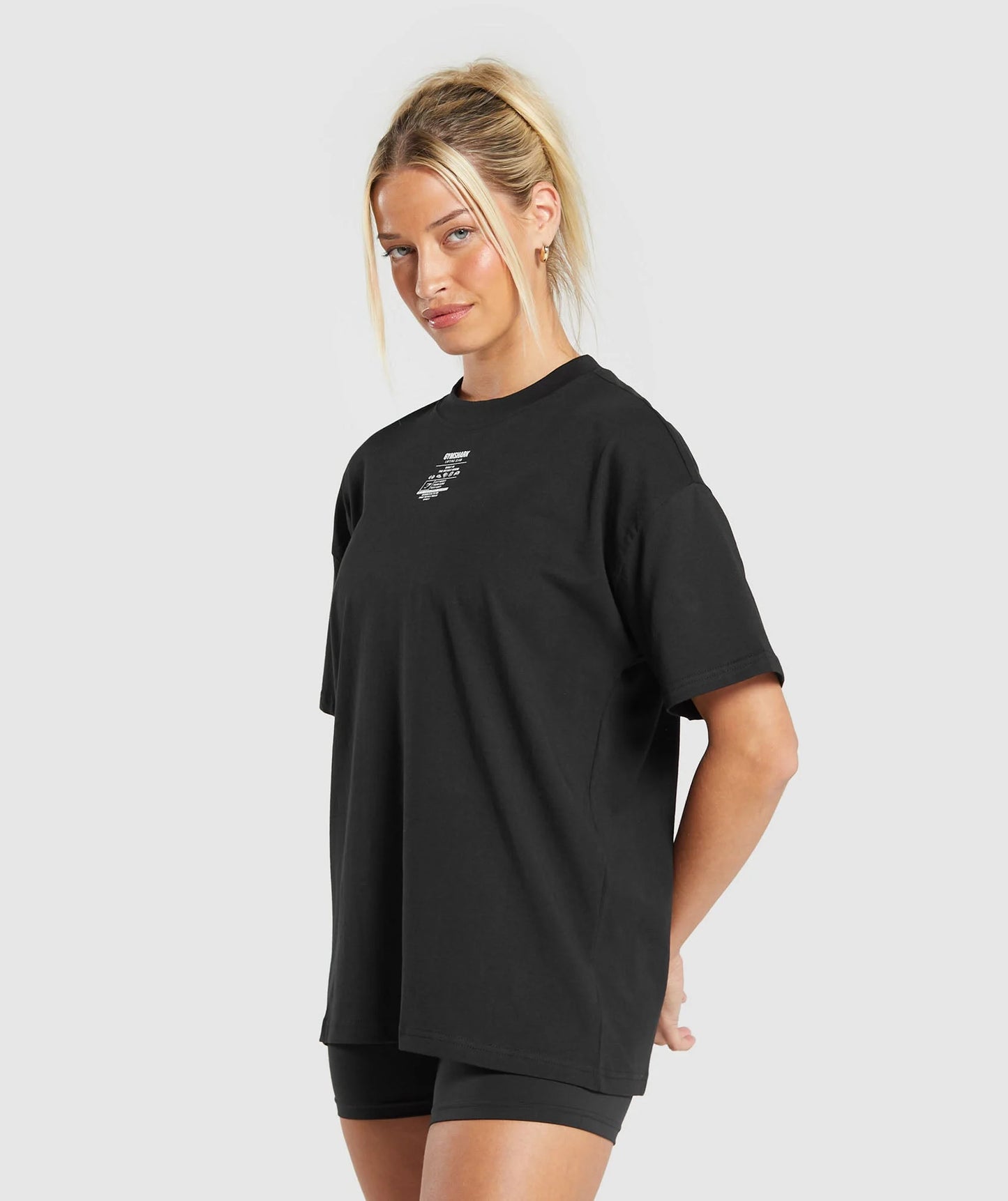 Minimal Label Oversized T-Shirt - Black