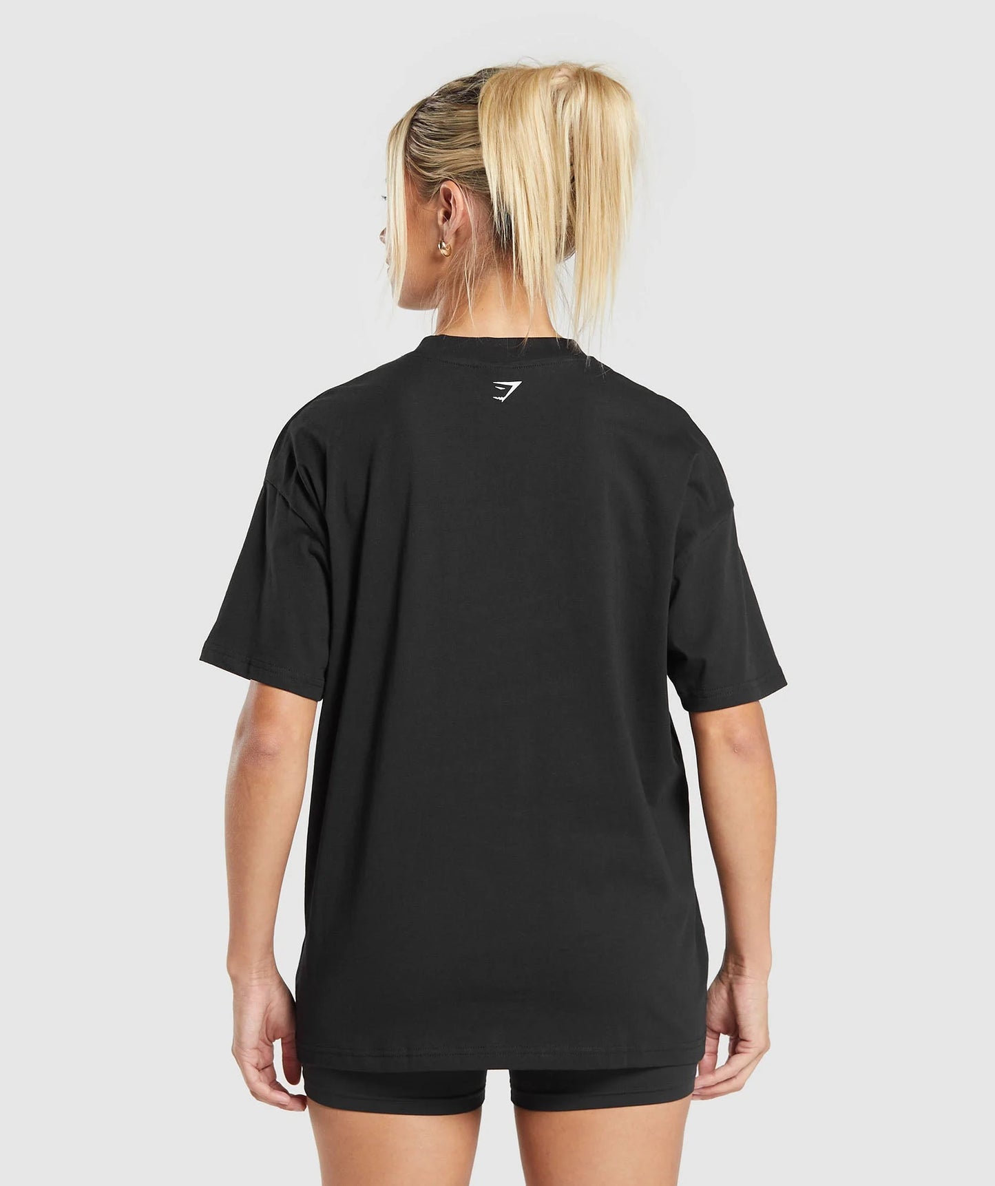 Minimal Label Oversized T-Shirt - Black