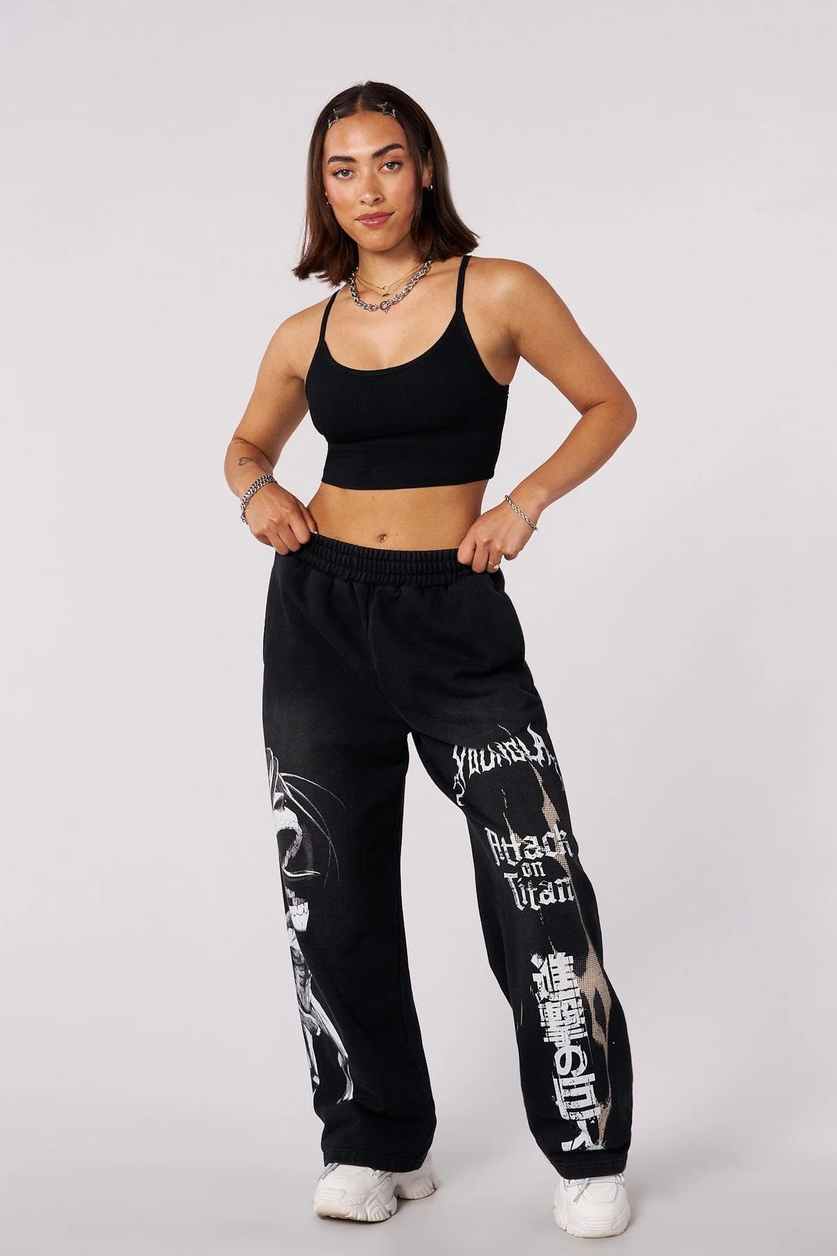 2128 - AOT X YLA BAGGY JOGGERS