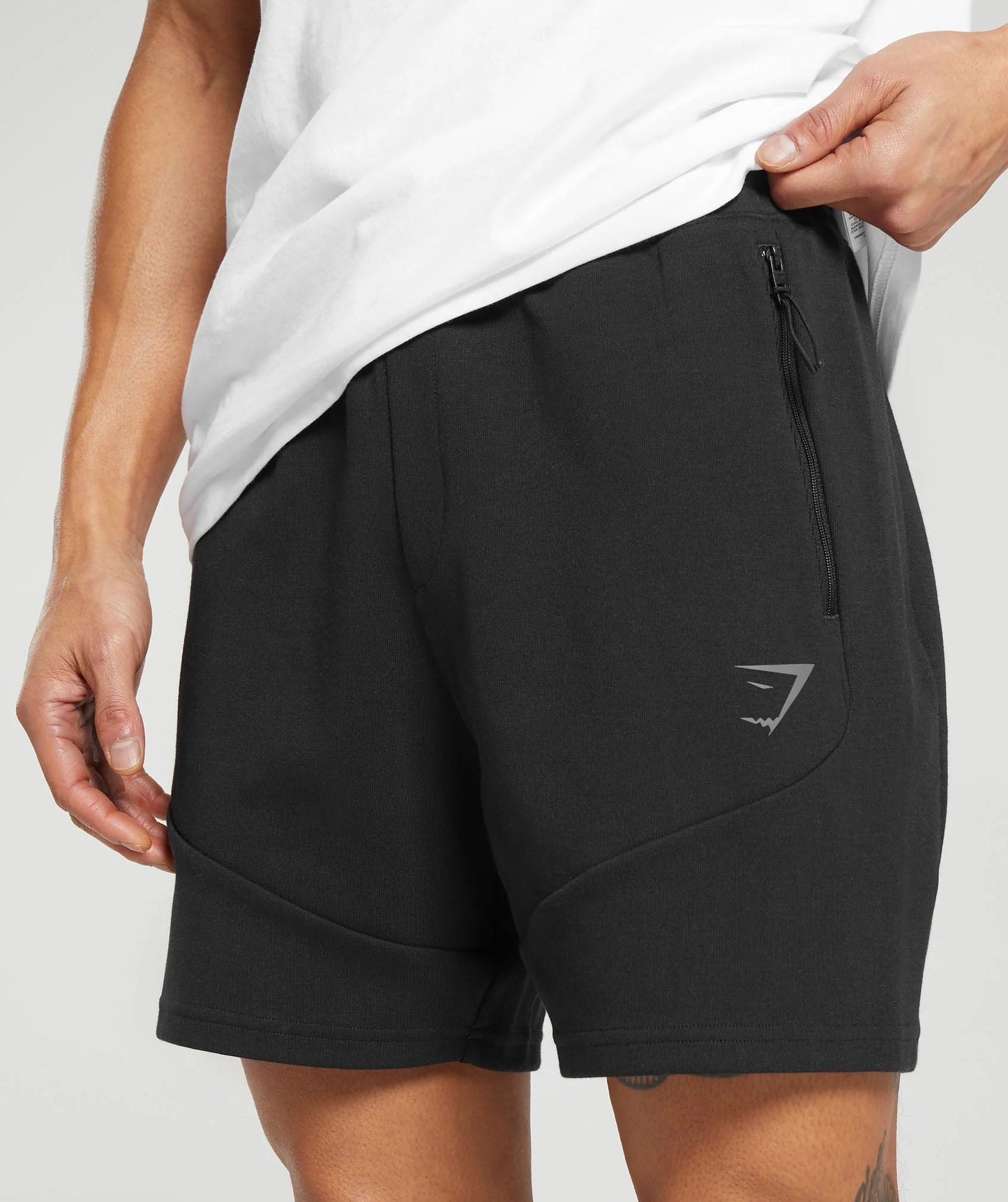 INTERLOCK TECH 6" SHORTS