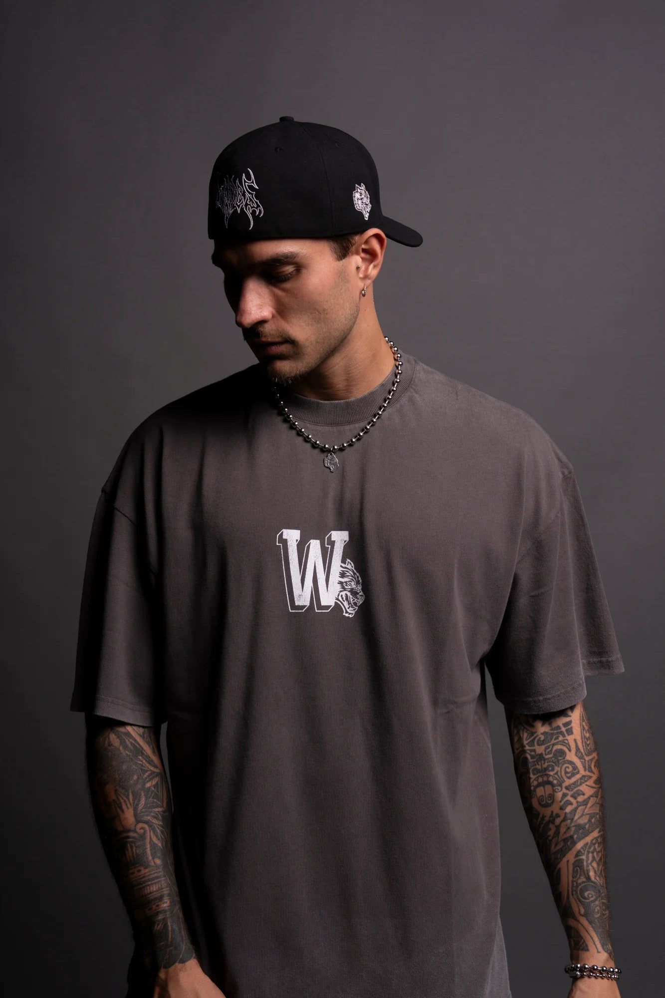Playera “Our Stamp” Premium Oversized - Gris