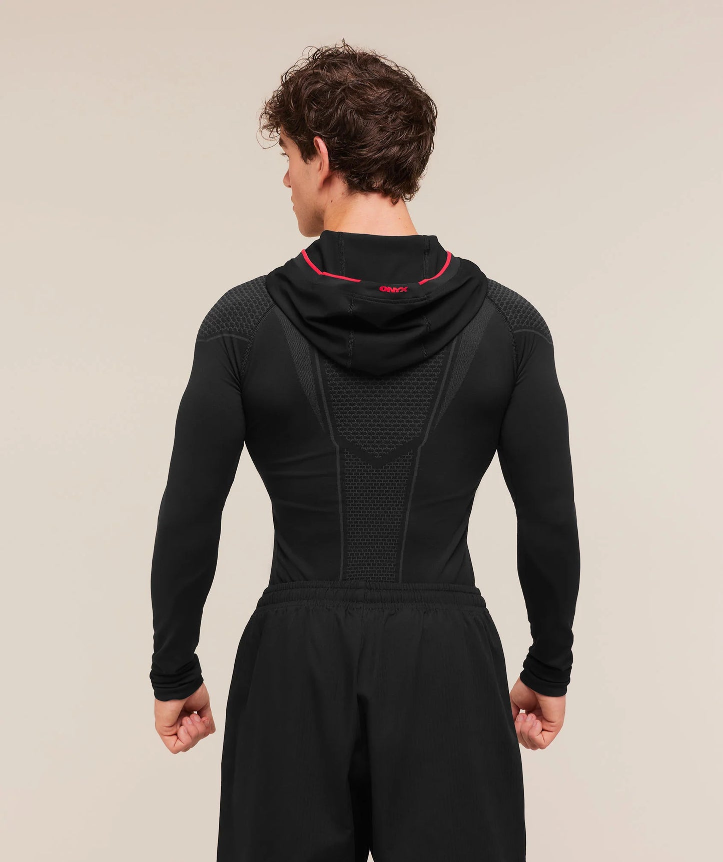 Onyx Compresión Hoodie V1 - Negro/Rojo