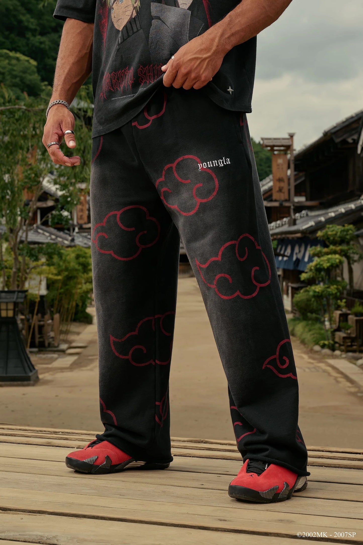 Jogger YLA x Naruto Swets - Itachi