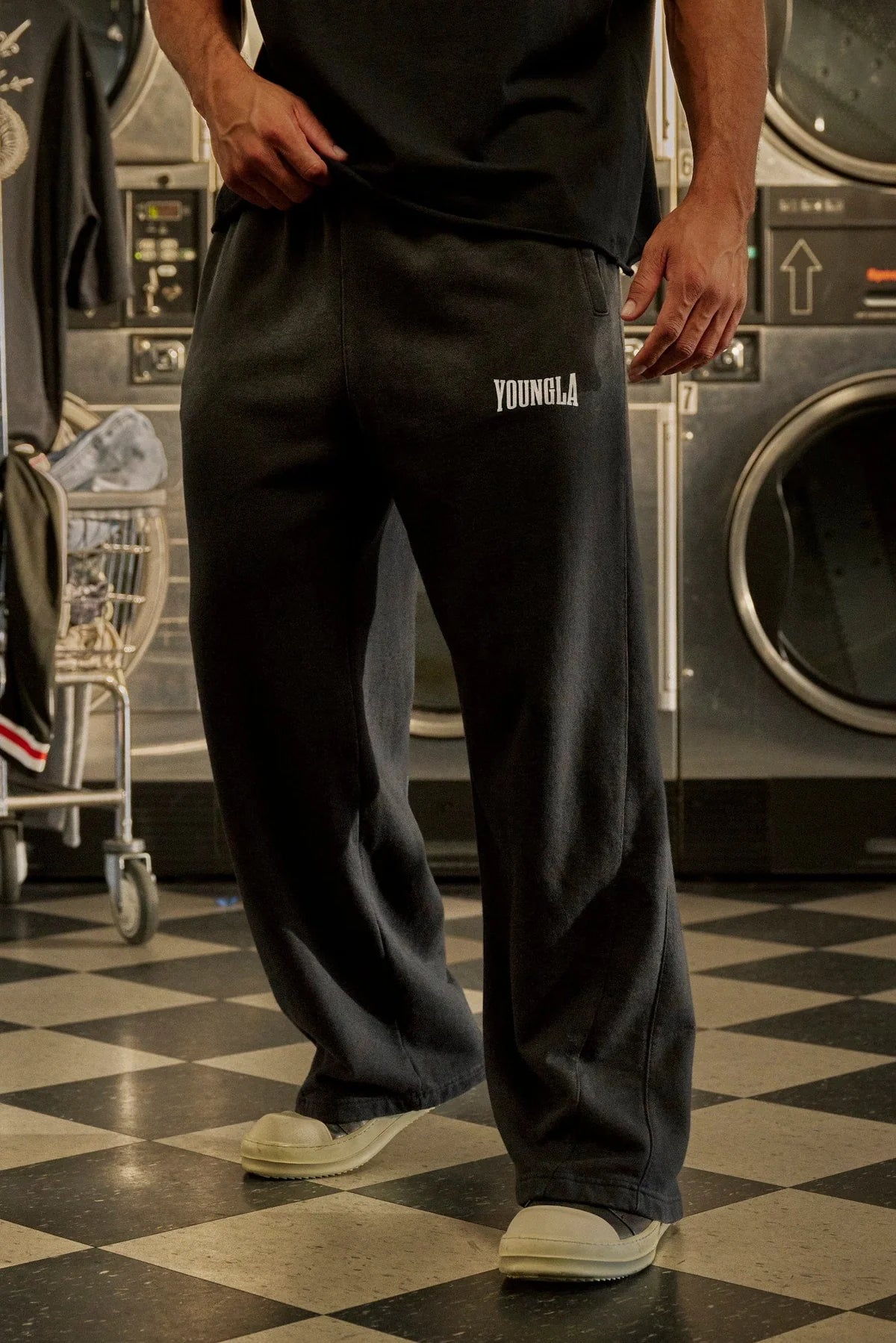 Jogger Stellar - Negro Deslavado