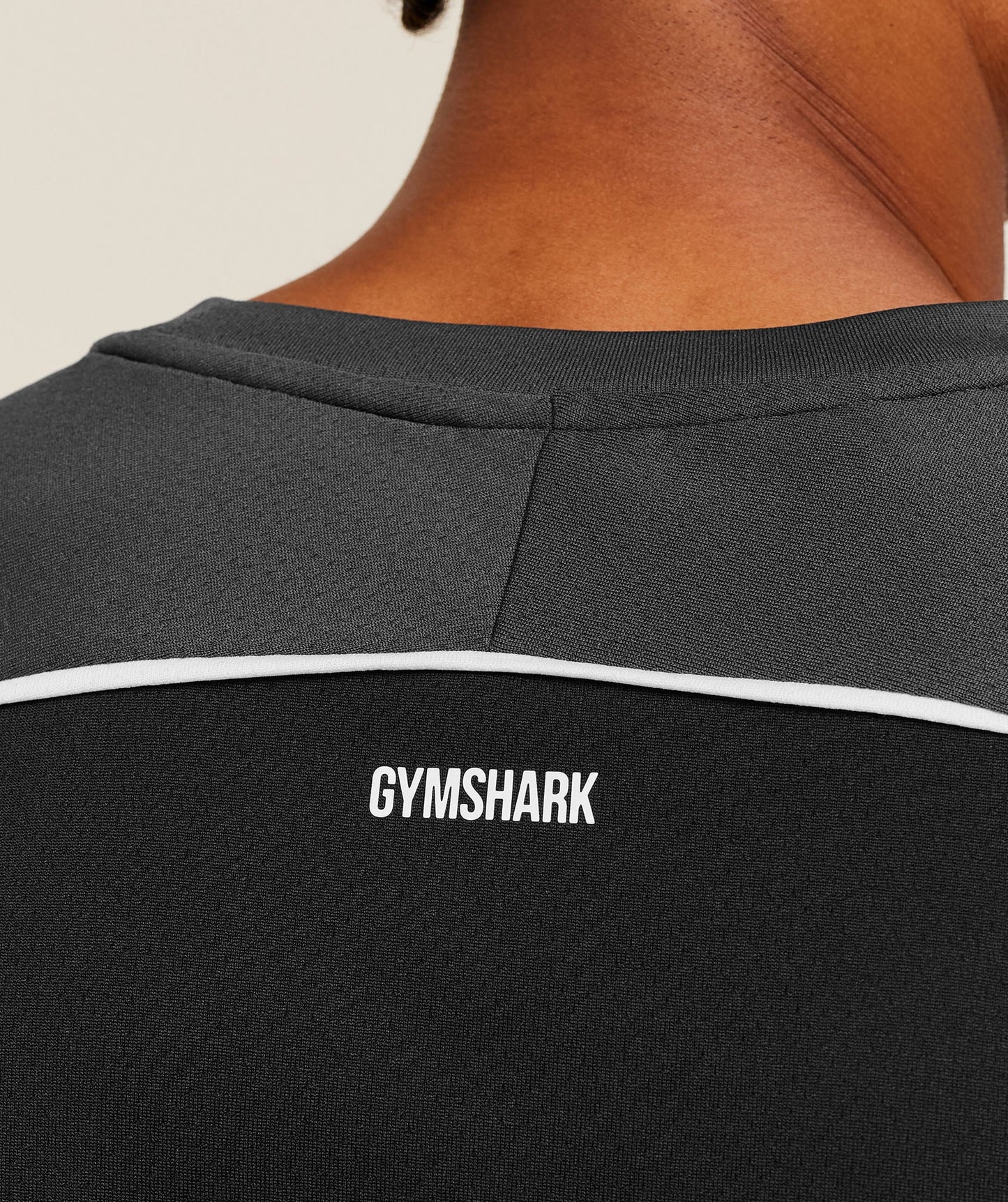 Playera Arrival Contrast - Gris/Negro