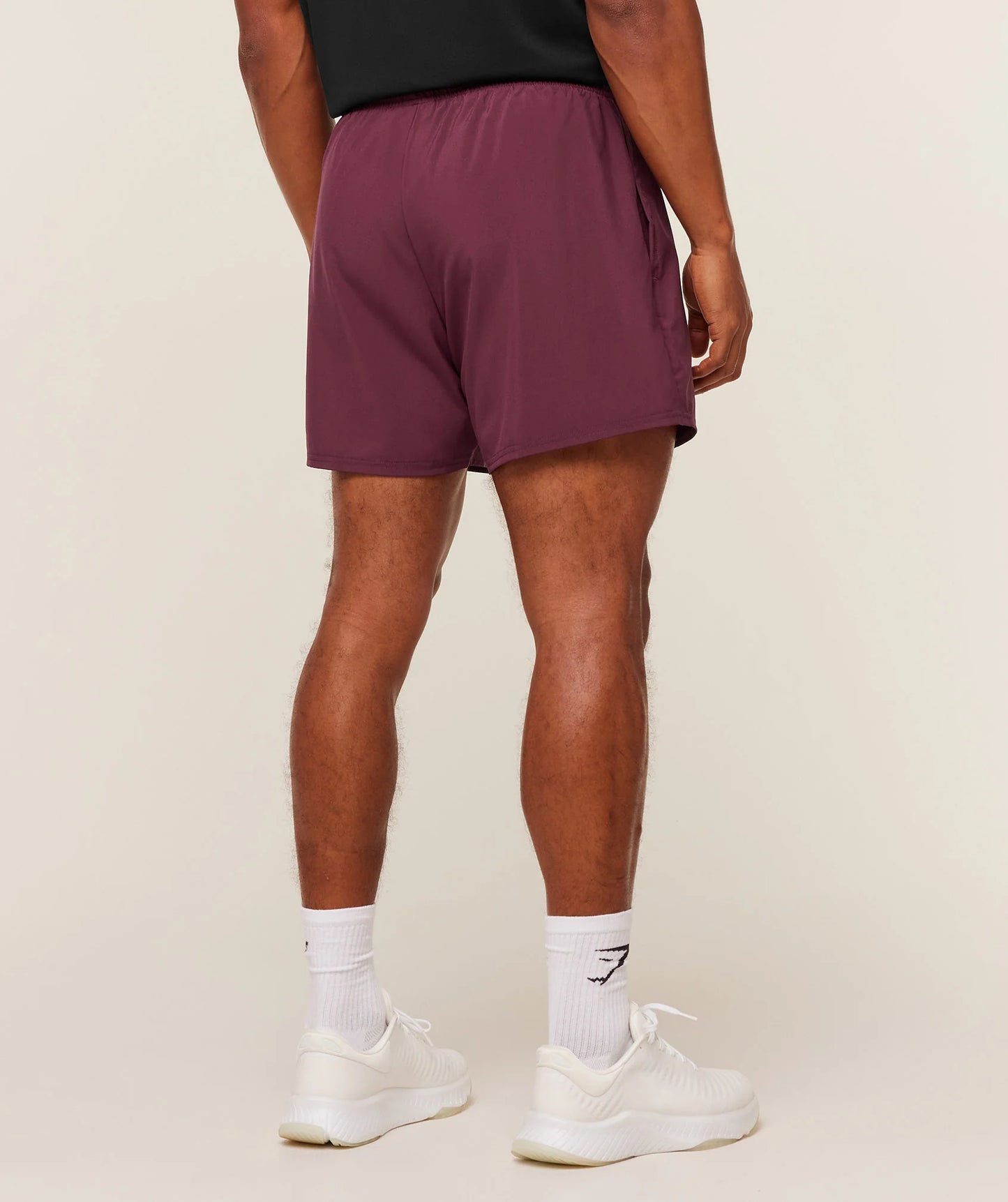 Short Arrival  5 - Vino