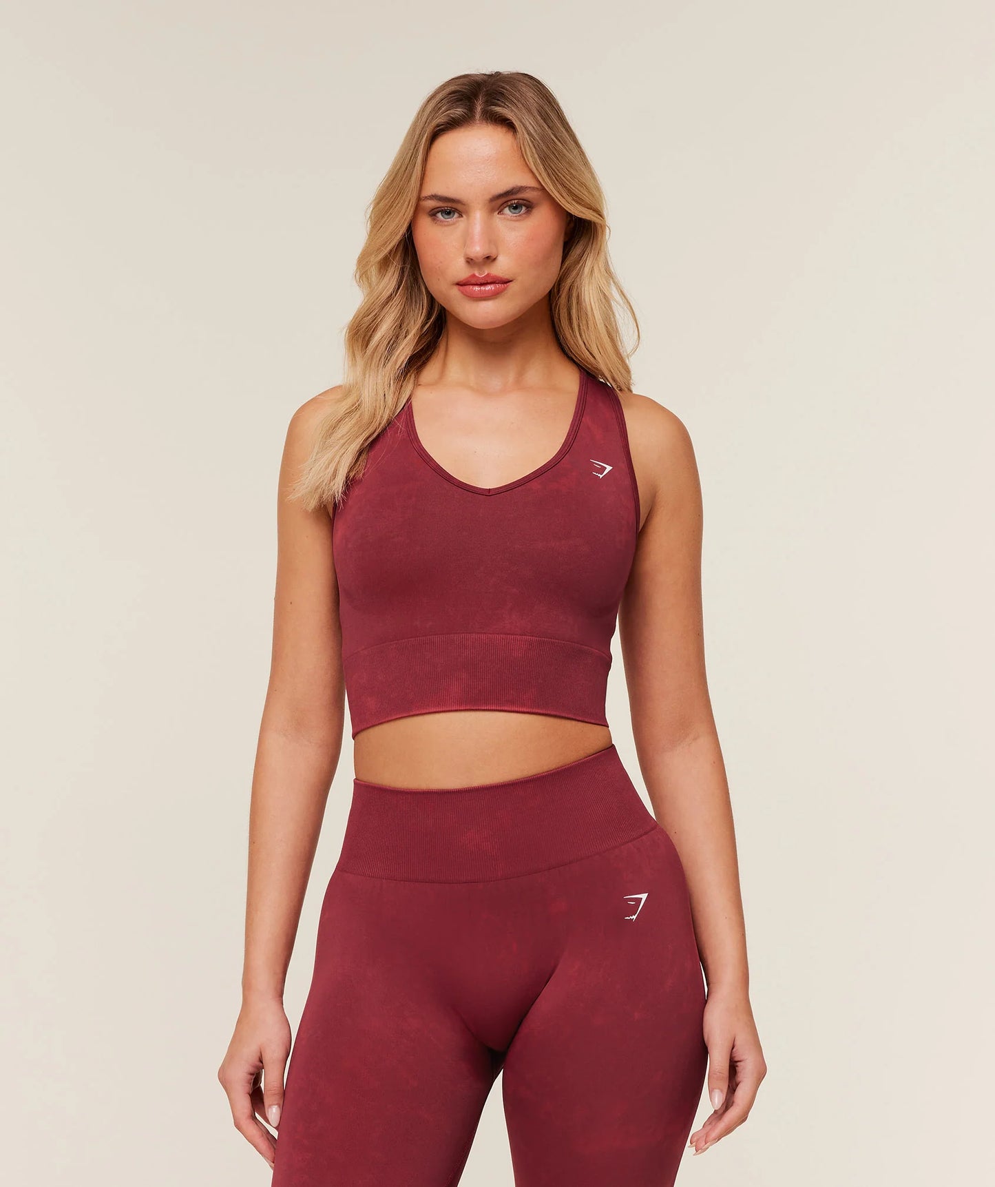 Crop Tank Sin Costuras - Rojo Deslavado