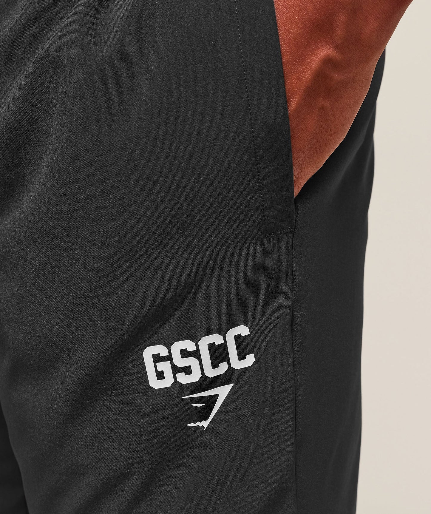 Jogger Híbrido - Negro