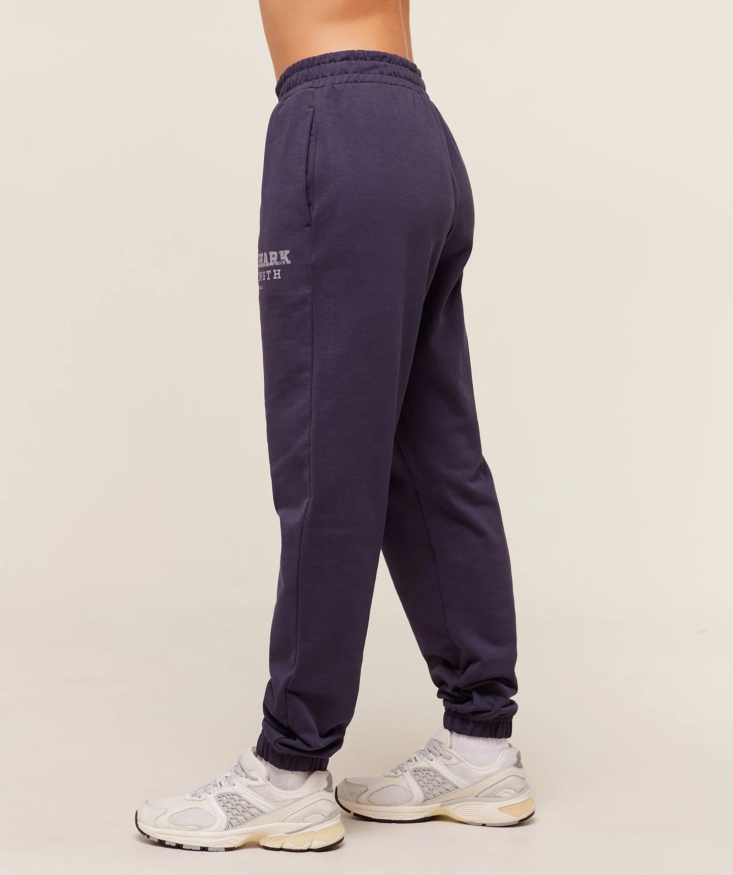 Jogger Gráfico Strenght - Morado