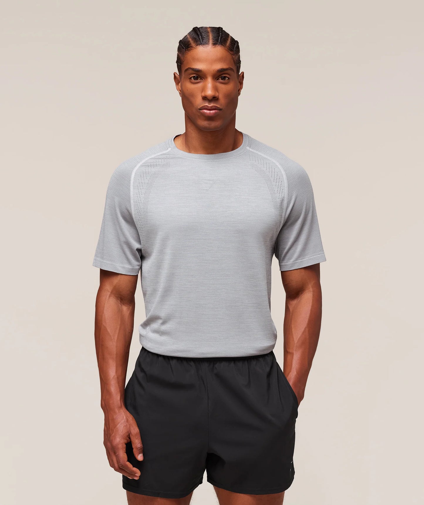 Playera Sin costuras Versatile - Gris