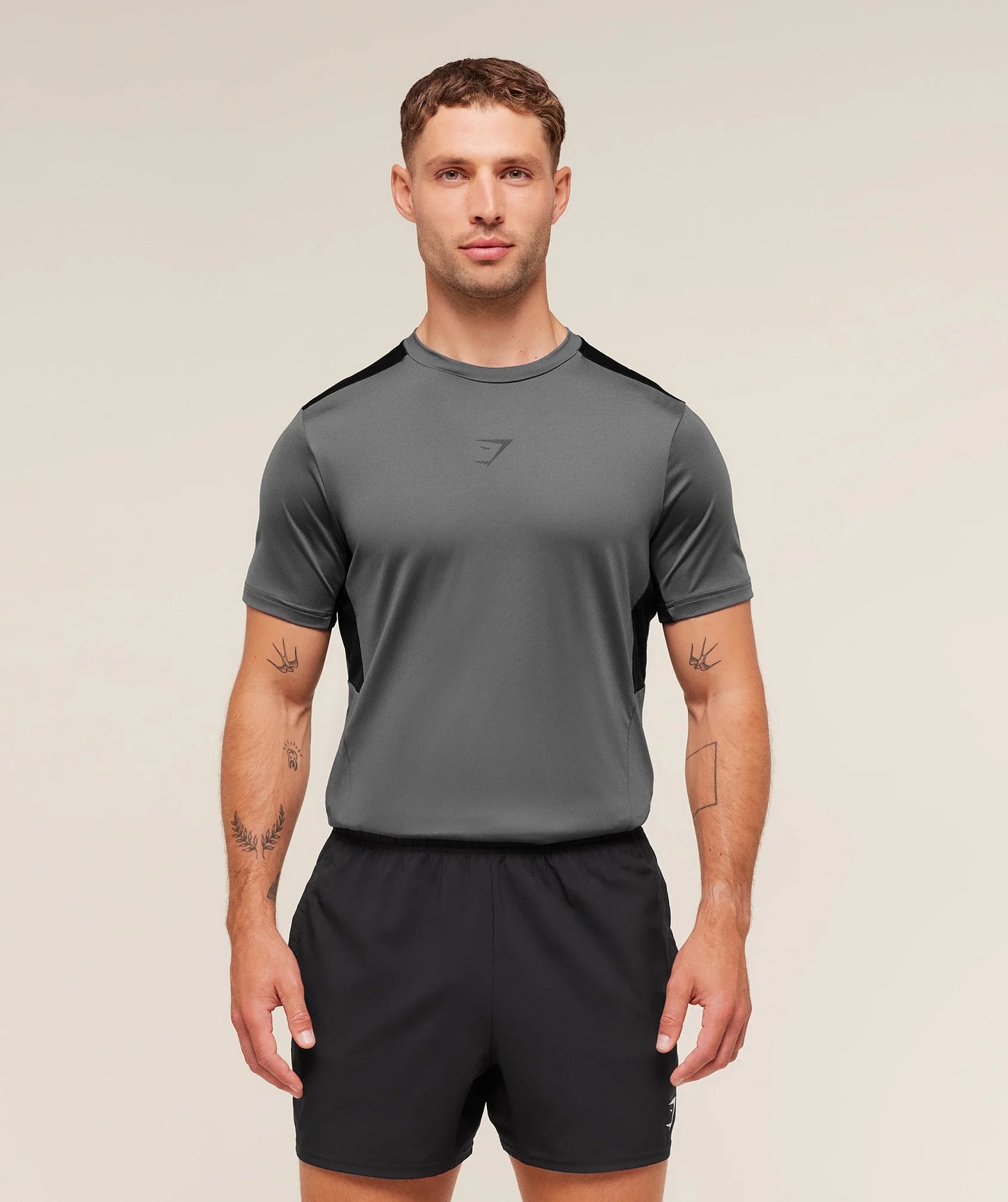 Playera Deportiva - Gris/Negra