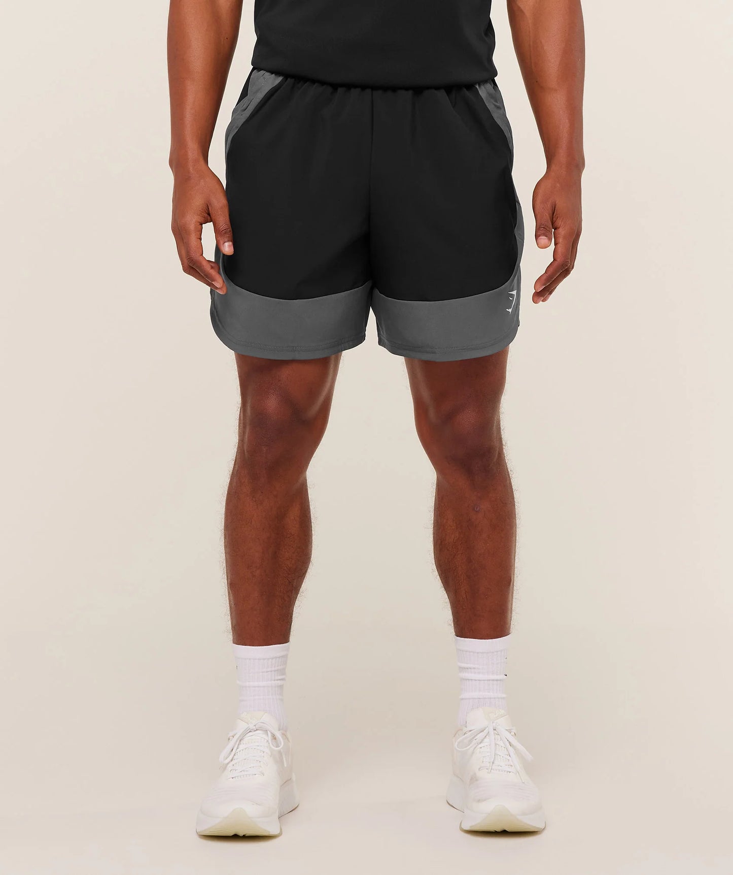 Short Deportivo 7 - Negro/Gris