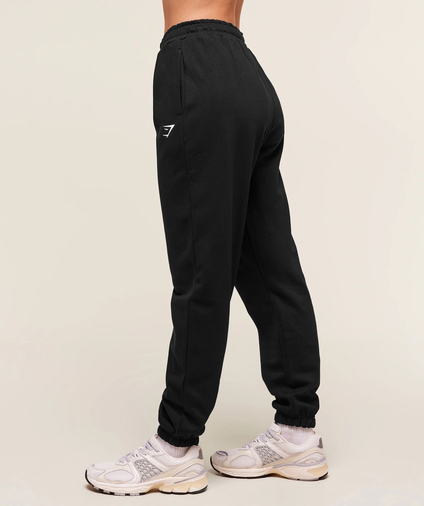 Jogger Entrenamiento Fleece - Negro
